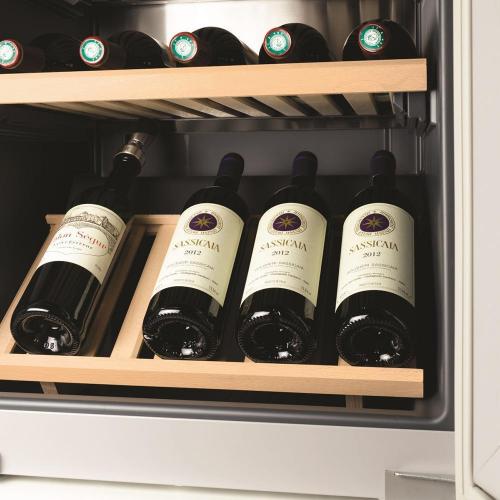 Встраиваемый винный шкаф на 83 бутылок Liebherr Vinidor EWTgb 3583 черный - 12 фото