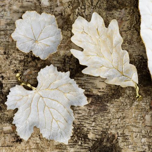 Сервировочное блюдо 24,7х14 см Michael Aram Winter Leaves белое