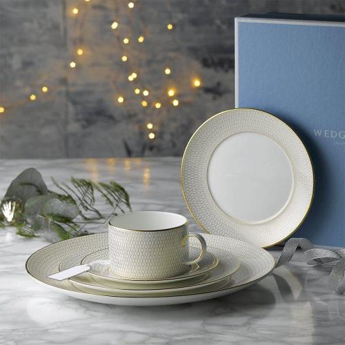 Блюдо 33 см Wedgwood Arris