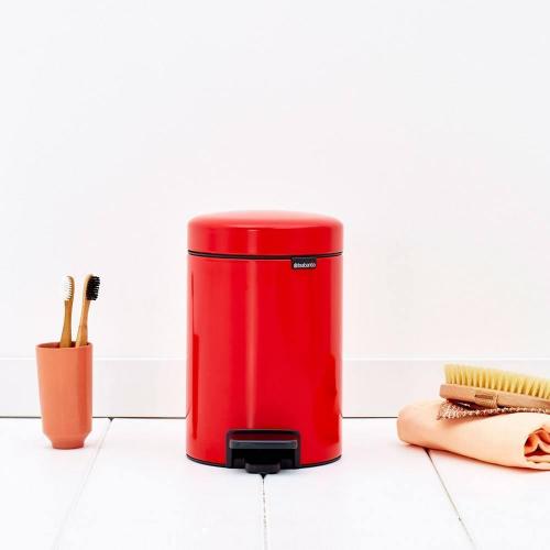 Мусорный бак с педалью 3 л Brabantia NewIcon красный