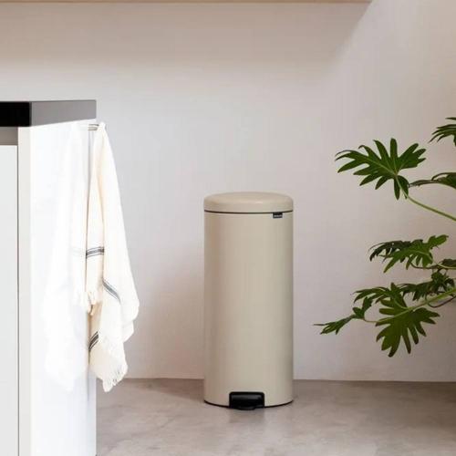 Ведро для мусора 30 л Brabantia NewIcon бежевое