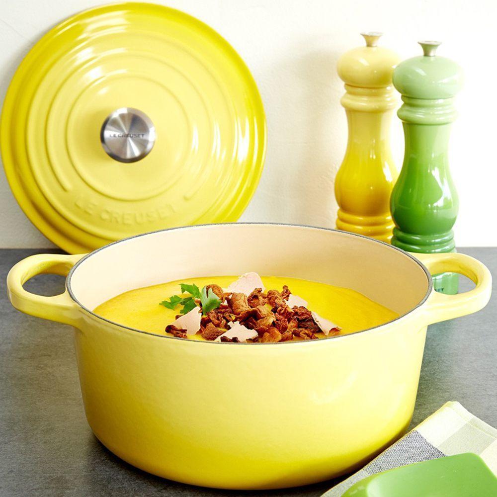 Кастрюля чугунная 24 см 4,2 л Le Creuset Signature желтая в Москве, купить  за 43700 руб. (арт: 120251) — интернет-магазин КитченТайм