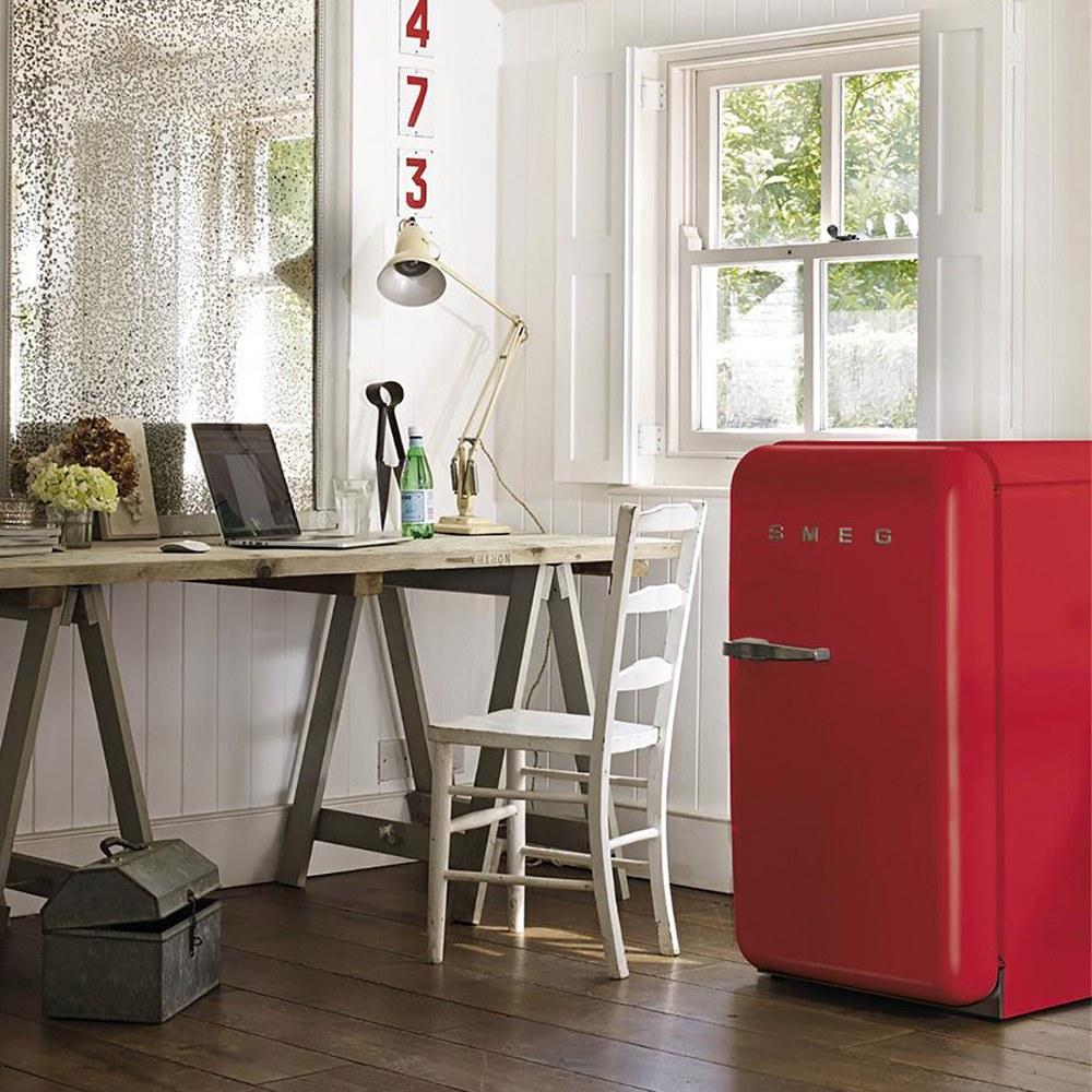 Холодильник однокамерный 96х55 см Smeg 50's Style FAB10LRD5 красный - 1 фото